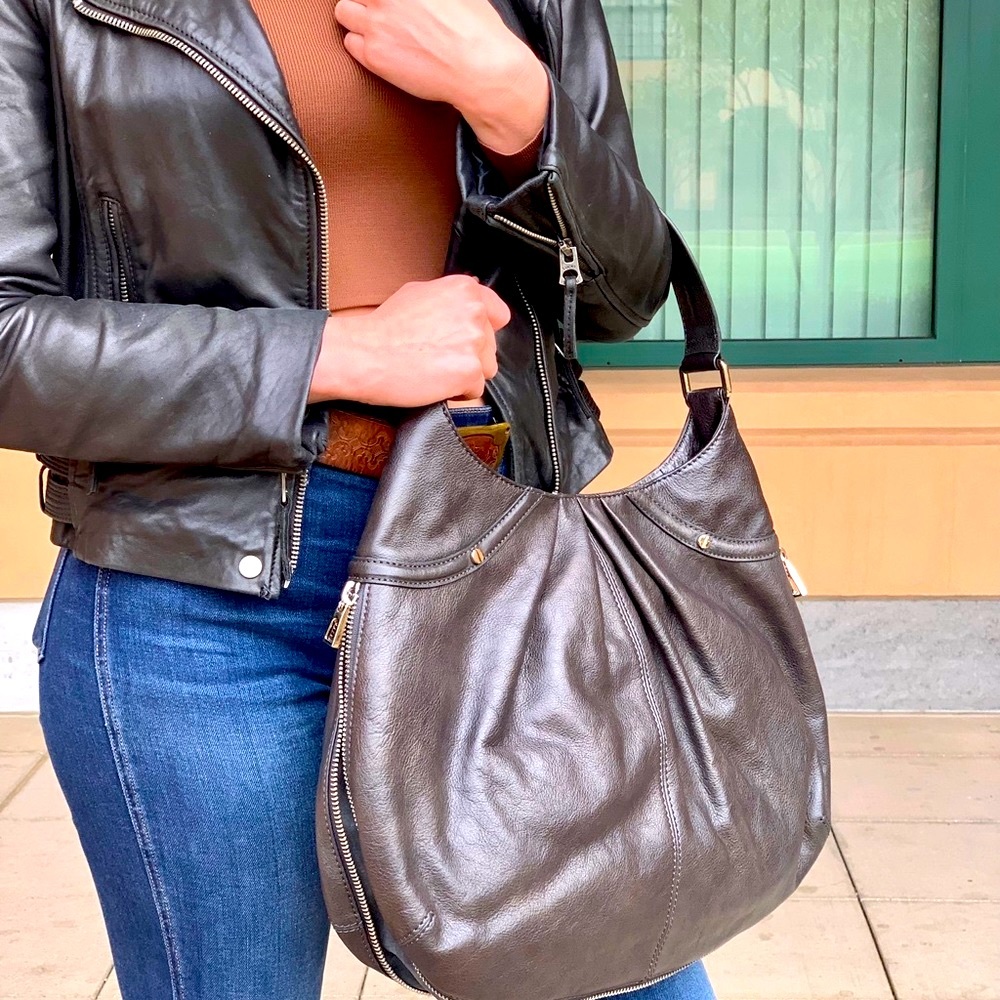 - NWT ❤️leather hobo style bag - Picture 2 of 3